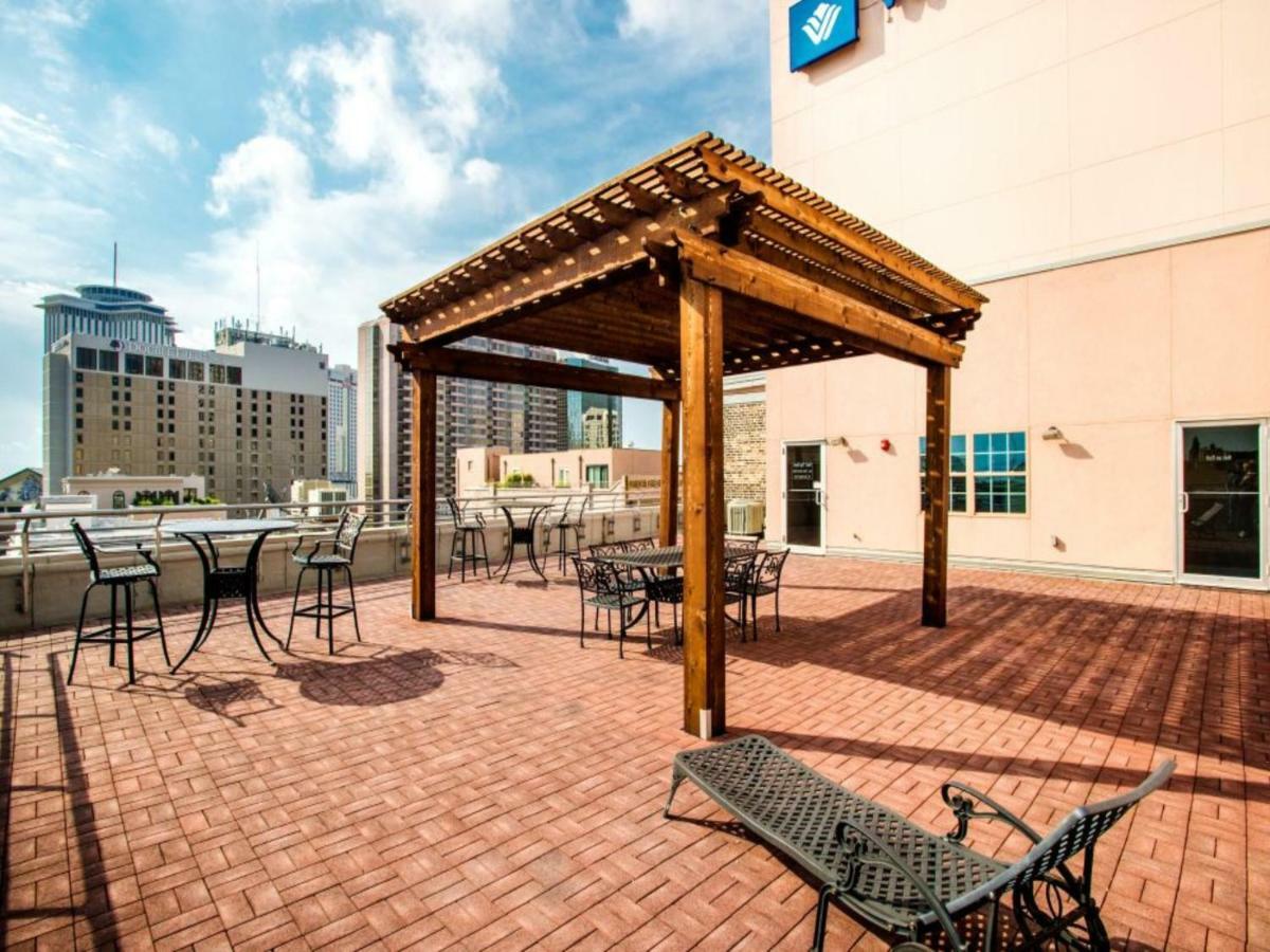 Gorgeous Condos Steps From French Quarter And Harrah'S St. New Orleans Exterior photo
